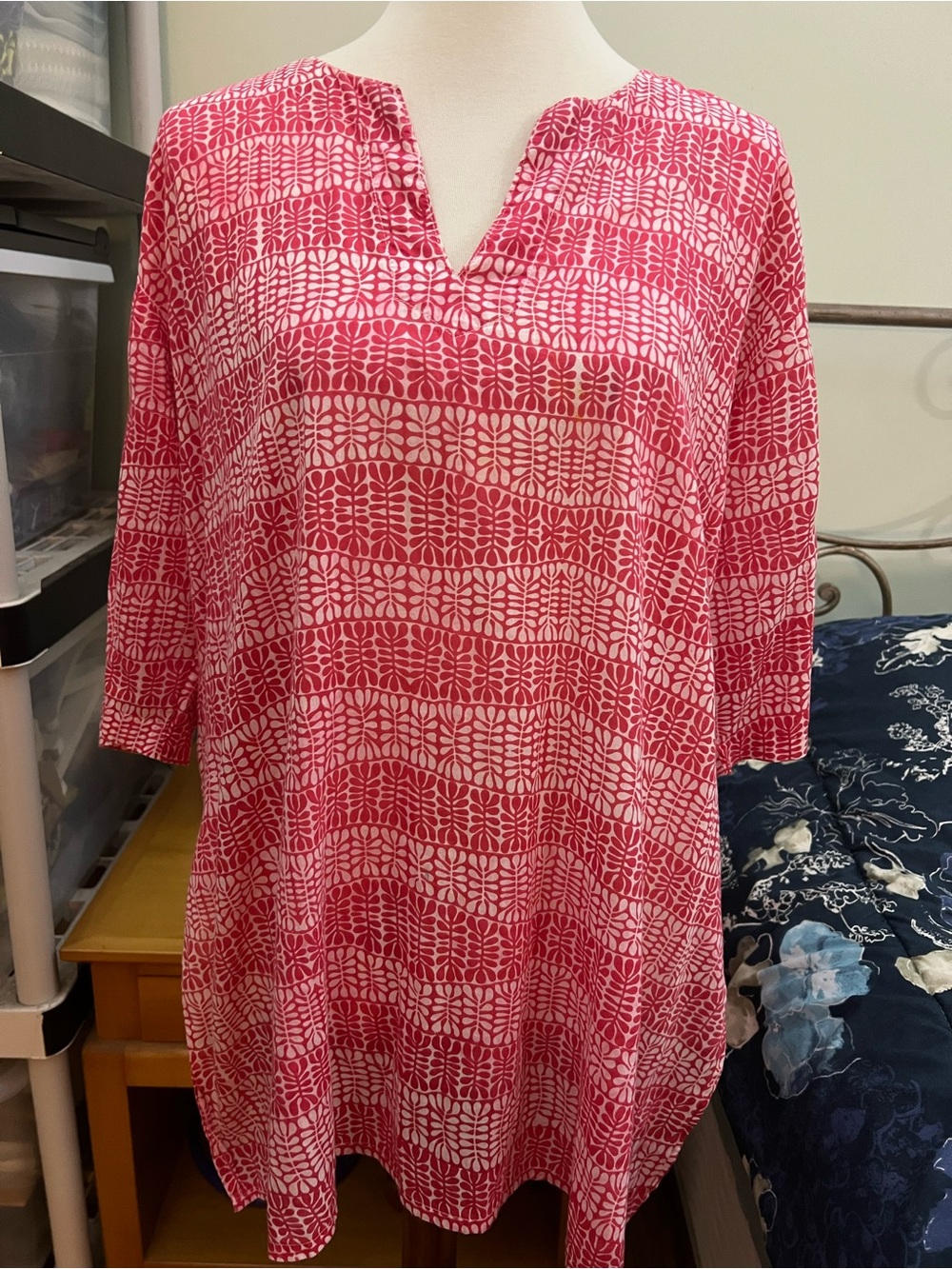 Women’s Pink/White XL Lightweight Tunic Floral Printed Swim Cover-Up Tunic